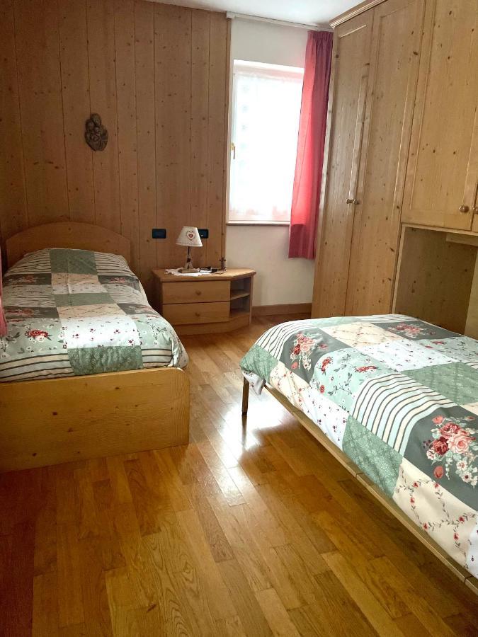Villa Iris - La Prima Villa Vacanze Nell'Altopiano Asiago Kültér fotó